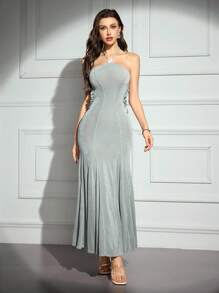 Modelyn Women's Elegant Solid Color Backless Halter Long Dress, Summer