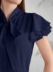 Modelyn 女士纯色系带领短袖正装衬衫，优雅通勤，夏季