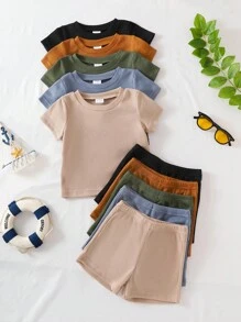 SHEIN Vintaside Kids 5 pièces Ensemble de vêtements pour bébé garçon, comprenant 5 hauts à manches courtes col rond texturés en tricot et 5 shorts texturés en tricot à taille élastique. Couleurs des hauts : kaki, bleu gris, vert kaki, marron et noir. Couleurs des shorts assorties aux hauts correspondants. Convient pour le printemps/été, les sports de plein air, les sorties décontractées, pour les bébés garçons de 6 mois à 2-3 ans