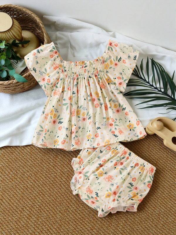 SHEIN Vintaside Kids Blusa E Shorts Com Babados E Estampa Floral Para Bebê Menina