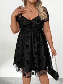Casual Minimalist Comfortable Black Mesh Jacquard Design Plus Size Women Short Dress - Black - View 6
