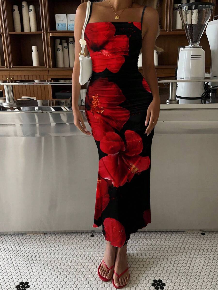 SHEIN EZwear Robe mi-longue avec imprimé floral de hibiscus rouge et froissée, convient pour les vacances, les festivals de musique, la plage, l'été, la fille de Miami - Multicolore - Voir 1