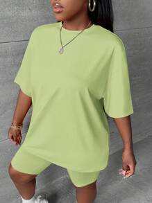 Slaydiva Women Solid Color Round Neck Short Sleeve Top And Shorts Casual Set