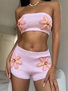 Aloruh Summer Vacation Young Lady 2 Piece Set: Pink Crop Top With Applique + Ultra Low Waist Tight Knitted Applique Shorts
