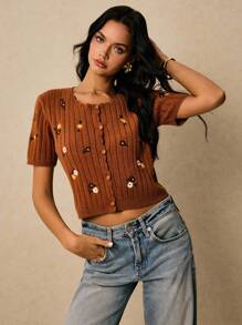 Poéselle Elegant Floral Embroidered Button-Up Short Sleeve Knit Top - Brown - View 5