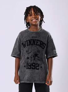 SUMWON 复古美国冠军橄榄球队校队图案T恤超大号水洗棉质运动衫运动号码T恤美国青年冠军风格 - 黑色 - 查看 1