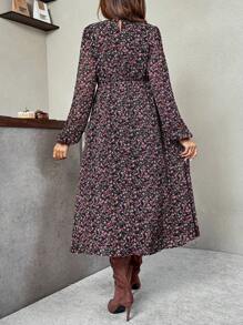 SHEIN Fall Clothes,Autumn Clothes,Maternity Autumn Clothes Maternity Maternity Floral Print Crew Neck Long Sleeve Dress Ditsy Floral Dress Fall Dresses For Women Long Sleeve Midi Dress Autumn Dress Wildflower Dress - Black - View 5