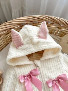 SHEIN 新生女婴可爱杏色蝴蝶结毛绒连帽夹克，秋冬