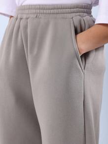 SUMWON Retro Star Racer 1999 Summer T-Shirt With Car Racing Graphics Classic Racing Crew Neck Leisure Outfit Weekend Casual - White - View 8