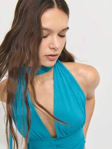 Nöista 露背短款上衣，采用纹理弹力面料，领口低开，腰部褶饰。无论是海滩派对、美国独立日派对还是夏日节日装扮，都是大胆之选！ - 藍色 - 查看 4