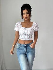 Rafferiza Women Elegant Ditsy Floral Square Neck Short Sleeve T-Shirt Floral Crop Top Vacation - Multicolor - View 6