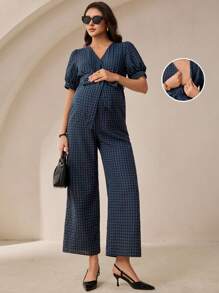 MaterniWear 孕妇格子V领泡泡袖格子哺乳功能宽松连体衣