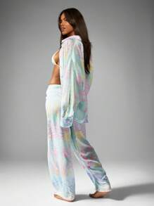 MISSGUIDED Summer Beach Pajama Set Two Piece Pastel Coral Print Loungewear Wide Leg Pants Button Down Shirt Resort Wear Vacation Beachwear - Multicolor - View 2