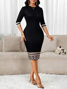 SHEIN Lady Váy len dệt kim màu đen cổ tròn tay lửng dáng ôm dáng dài vừa phải họa tiết hình học cỡ lớn cho mùa thu và mùa đông cho nữ Váy cho nữ Váy giáng sinh mùa thu đông cho nữ Váy đen Váy đen Váy thanh lịch cho nữ mùa đông Quần áo mùa đông cho nữ Quần áo mùa đông Váy mùa đông cho nữ Giáng sinh Quần áo Giáng sinh Váy năm mới Váy giáng sinh Váy đêm giao thừa Váy dự tiệc Váy dự tiệc thanh lịch Váy dự tiệc Giáng sinh Váy tốt nghiệp Váy đen Váy đen cho nữ - Nhiều màu - Xem 4