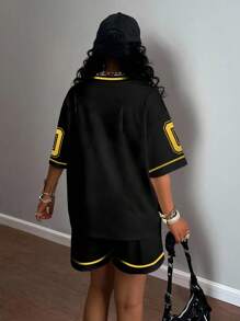 Rovax Femei vară casual stradă sportiv umeri cu mânecă scurtă decolteu în V cu număr de flacără și litere tricou și pantaloni scurți costum lejer