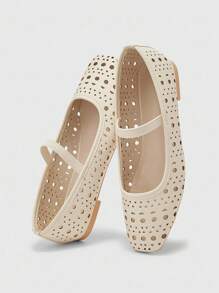 CUCCOO BIZCHIC 女士圆头平底鞋，松紧带穿孔图案透气休闲优雅通勤白色鞋 - 米色 - 查看 3