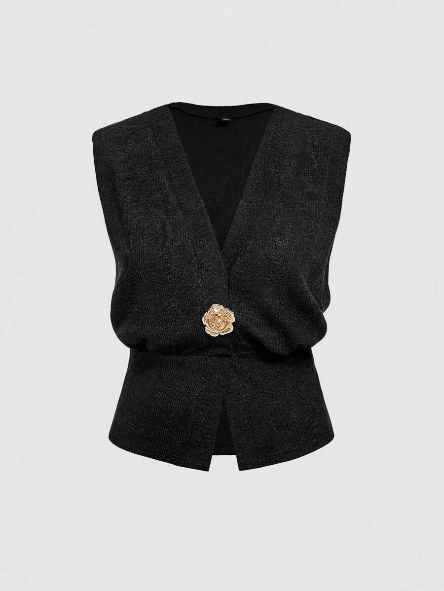 SHEIN MOD Plus Size Sleeveless Fitted Elastic Knit Top, Metal Button Closure, V-Neck Knit Tank, Dark Grey,Business Professional Women,Going Out Tops,Business Professional Women,Fall,Fall Tops