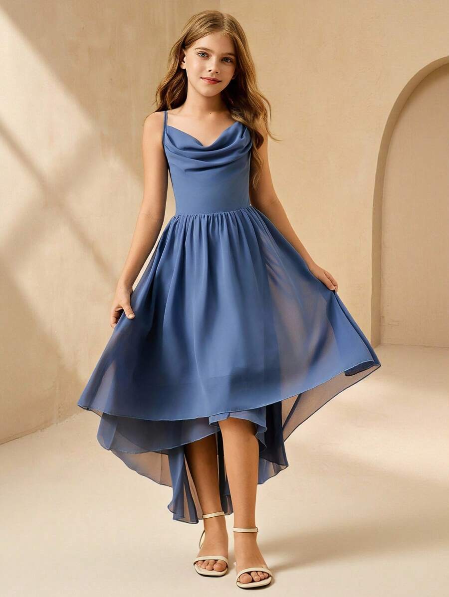 SHEIN 适合婚礼的花童优雅舞会礼服,适合青少年女孩的浅蓝色雪纺细肩带中长连衣裙,时尚蓬松公主裙 - 淺藍色 - 查看 1