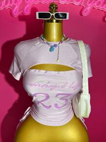 Slaydiva Nouveau T-shirt court à manches courtes pour femmes, imprimé rétro avec chiffre 23 et lettre, col rond, découpe poitrine, cordon latéral réglable à l'ourlet, en tissu tricoté rose brillant, style boho, musique, festival de pays, sexy, party Y2K, printemps été 2025