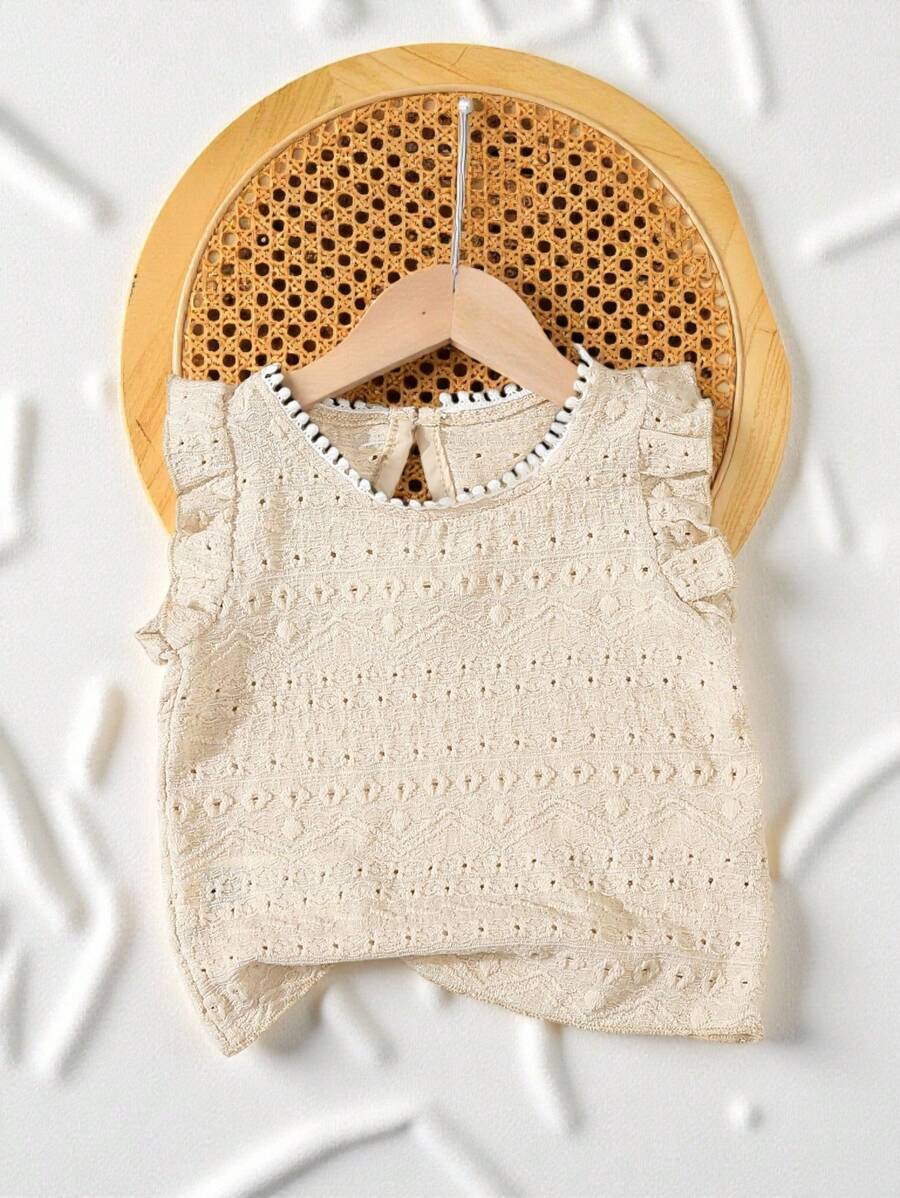 SHEIN Baby Girl New Retro Textured Soft Fabric Top, Comfortable & Fashionable Design For Indoor/Outdoor Wear, Spring Summer