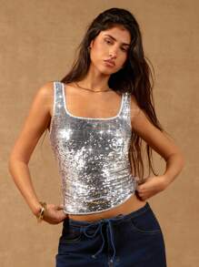 SHEIN Forever 21 Fall&Winter Halloween Christmas New Year Going Out Graduation Prom Elegant Formal Luxury Chic Business Casual Birthday/Office Outfits/Country Concert/Club Outfits Sexy/Western/Work Clothes/Streetwear/Vintage/Festival/Cocktail/Rave/Prom/Hawaii/Airport/Funny/Basic/Brunch Outfits/2000s Style/Bodycon/Old Money Style/Church/Homecoming/Classy/Party/Modest/Date Night/Autumn/Winter/Gold/Sequin/Quare Neck Metallic Color Wide Strap Cropped Fitted Fashionable Top - Grey - View 7