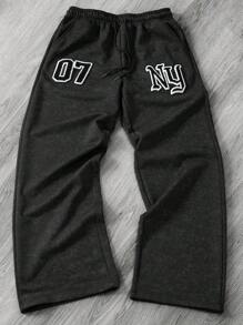 Manfinity Hypemode Men's Lightweight Fleece Sweatpants - Black - View 1