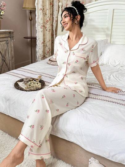 CottageSlumber 浪漫花卉粉色郁金香图案开衫领短袖女士睡衣套装 花卉睡衣套装 女士睡衣套装 复古睡衣套装 女士睡衣套装 睡衣套装 女士睡衣 丰盈花卉光彩