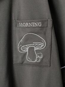 Set de 2 piezas de ropa informal tipo caballero para niños: camisa de manga corta gris con bolsillos en el pecho y bordado, y pantalones cortos para estar en casa