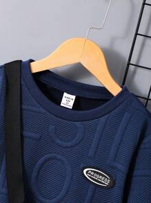 SHEIN Vacaura 3 件套：Tween Boy 字母纹理运动衫、运动裤和背包（每件商品可单独出售）