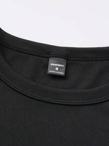 Manfinity Homme Bộ 2 món áo thun tay ngắn in họa tiết và quần short bỏ túi cho nam - Nhiều màu - Xem 5