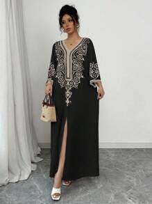 Rafferiza Women's V-Neck Placement Print Batwing Sleeve Slit Dress - Black - View 6