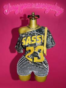 Slaydiva 2025 Neuer Sommer Straßen Lässig Zweig Muster & Buchstaben Muster asymmetrischer Ausschnitt anliegendes kurzes Damen T-Shirt, Musikfestival, Abschluss, Urlaub, Strand, tägliche Reise, Feiertagsparty, Schulanfang, Club, Straße, Schulterfrei, Hot Girl-B - Verschiedenfarbig - Übersicht 7