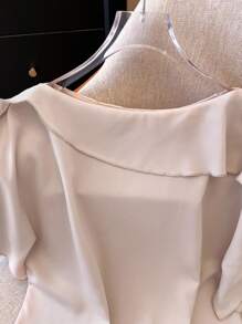 Franclia Blusa elegante de manga corta con volantes en el bajo, de estilo sencillo y unicolor, para uso casual y commuter de mujeres