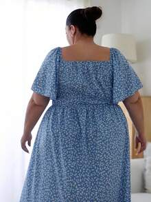 Pretty and Ole Robe d'été boho pour femme avec col carré boutonné, imprimé floral délicat, grande taille - Bleu azur - Voir 11