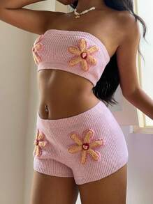 Aloruh Summer Vacation Young Lady 2 Piece Set: Pink Crop Top With Applique + Ultra Low Waist Tight Knitted Applique Shorts