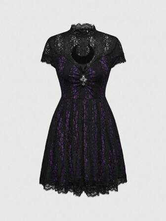 Robe mini gothique en dentelle avec broderie de lune pour femmes