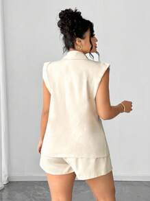 Elenzga Bộ 2 áo cài nút màu trơn cỡ lớn và quần short - Màu be - Xem 2