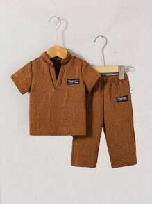 SHEIN Playful Pals 嬰兒男童經典休閒提花針織短袖上衣和長褲套裝