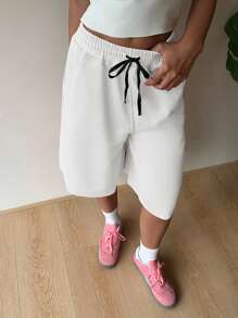 SHEIN EZwear Plus Size Women's White Drawstring Waist Pockets Casual Shorts,Back To School Wide Leg Shorts Wide Leg Capri Pants - White - View 5