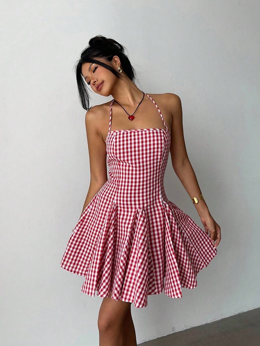 Aloruh 女式性感可爱红白格子挂脖褶边迷你连衣裙