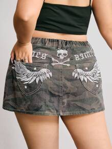 ROMWE J-Fashion Plus Size Camo Print Winged Letter Embroidered Denim Mini Skirt - Army Green - View 3