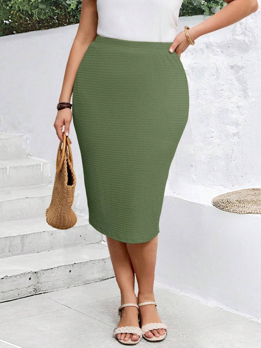 EMERY ROSE Elegant Plus Size Green Knitted Skirt With Knee-Length Split For Casual Chic - Green - View 1