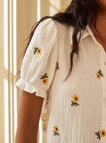 Écloséra Fashionable & Elegant Vintage French Style Loose Embroidered Short Sleeve Blouse, For Young Women, Spring/Summer