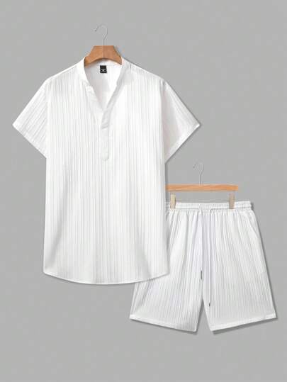 Manfinity Homme 2 件男士休闲纯色纹理短袖衬衫和抽绳腰宽松直筒裤套装，男士两件套服装，秋冬男装，白色套装