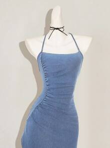 SHEIN MOD Vestido midi elegante de jean con tirantes de espagueti fruncido y de unicolor