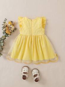 SHEIN Glamorique Kids Vestido Elegante Con Malla, Lazo, Volantes Y Patrones Jacquard Para Bebé Niña