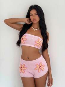 Aloruh Summer Vacation Young Lady 2 Piece Set: Pink Crop Top With Applique + Ultra Low Waist Tight Knitted Applique Shorts