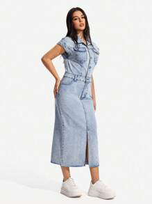 SHEIN PETITE 女式休闲街头时尚翻盖口袋蝙蝠袖修身牛仔连身裤连衣裙 - 淺色水洗藍 - 查看 6