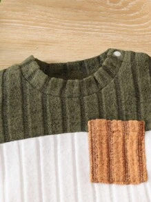 SHEIN 2 件套新生儿休闲多色口袋舒适贴身条纹针织按扣肩长袖圆领 T 恤和松紧腰裤套装，适合春季、秋季、冬季