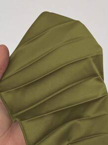 Maweii Plus Size Solid Color V-Neck Ruffle Sleeve Pleated Dress - Army Green - View 6